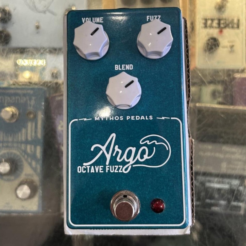 Mythos Argo Octave Fuzz Effectsa Pedal USED