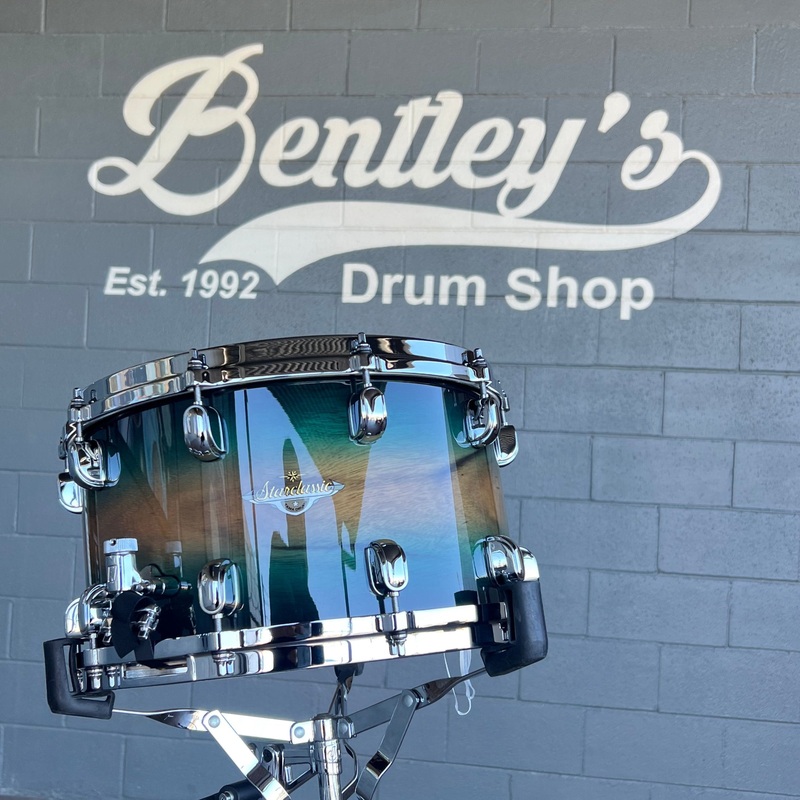 TAMA MES148-LEWB Starclassic Maple Exotic 8×14″ Snare Drum in Emerald Pacific Walnut Burst w/ Chrome Hardware