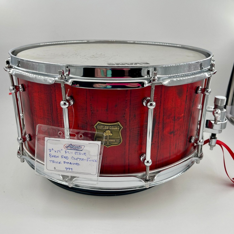 Outlaw Drums 7″ x 14″ Barn Red Finish Snare